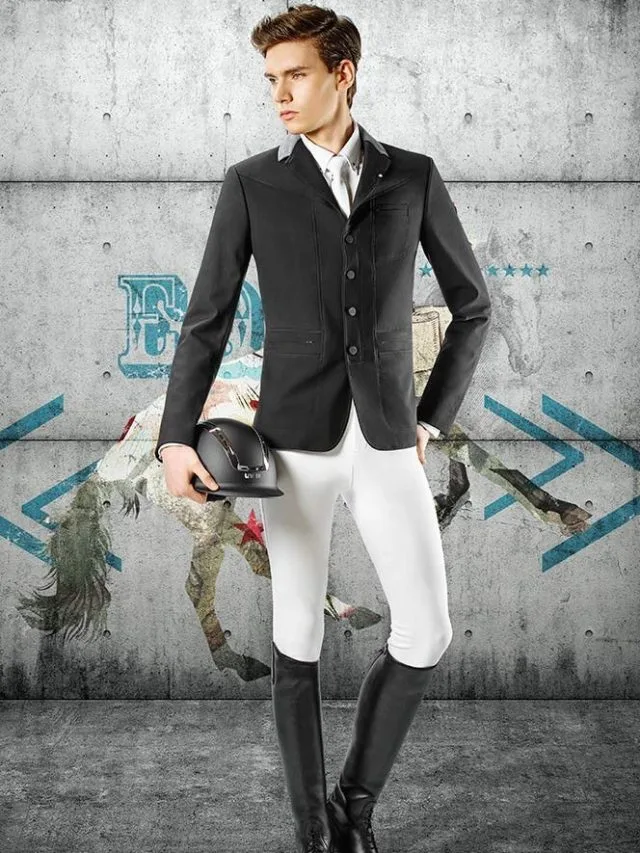 Equestrian Fashion : Style Meets Functionality